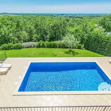 Sterpazzi Sleeps 8 Pool Air Con Wifi Villa *