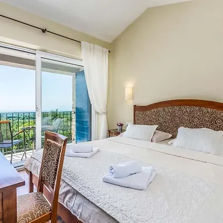 Sterpazzi Sleeps 8 Pool Air Con Wifi * Strpačići